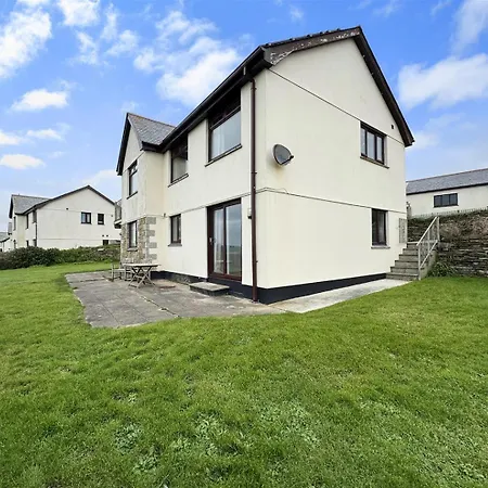 5-bedroom Detached House With Amazing Sea Views Porthleven