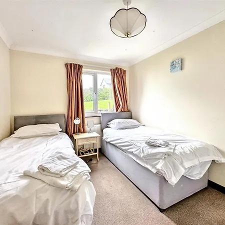 5-bedroom Detached House With Amazing Sea Views Holiday home