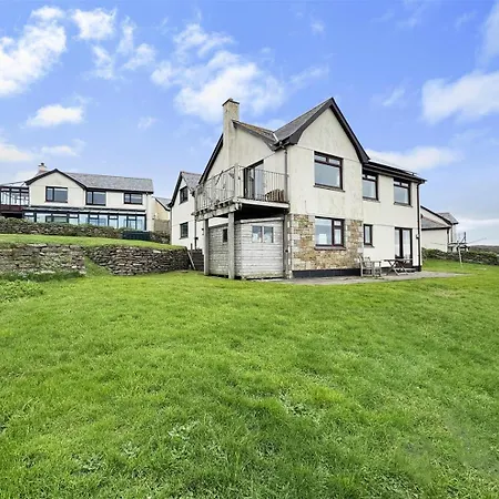 5-bedroom Detached House With Amazing Sea Views Porthleven